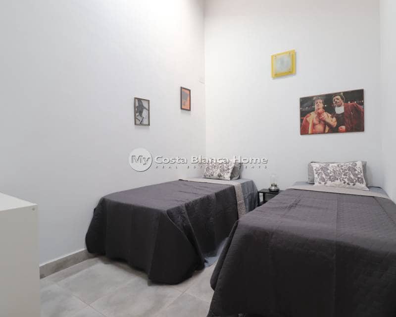 2 bedroom Bungalow for sale in Benijofar with pool - € 199,950 (Ref: 9739283)