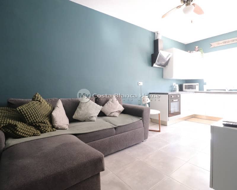 2 bedroom Bungalow for sale in Benijofar with pool - € 199,950 (Ref: 9739283)