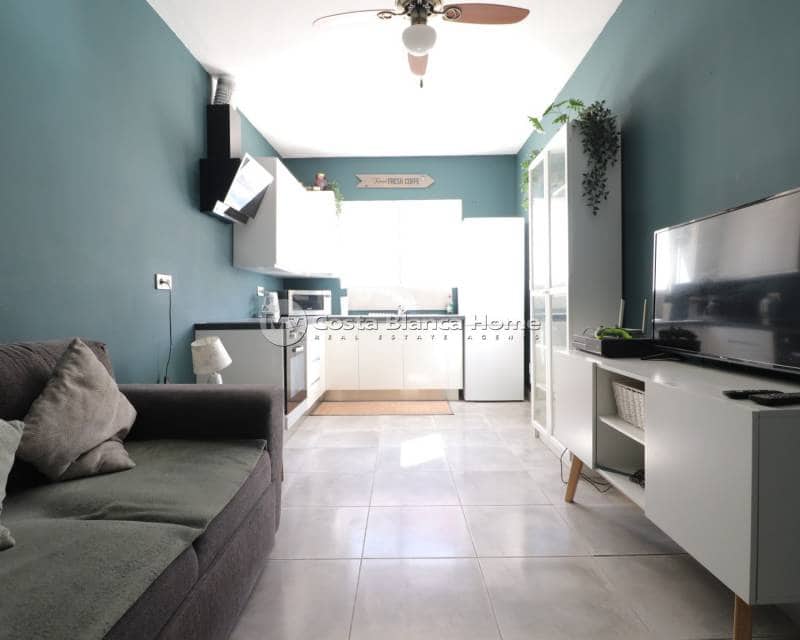 2 bedroom Bungalow for sale in Benijofar with pool - € 199,950 (Ref: 9739283)