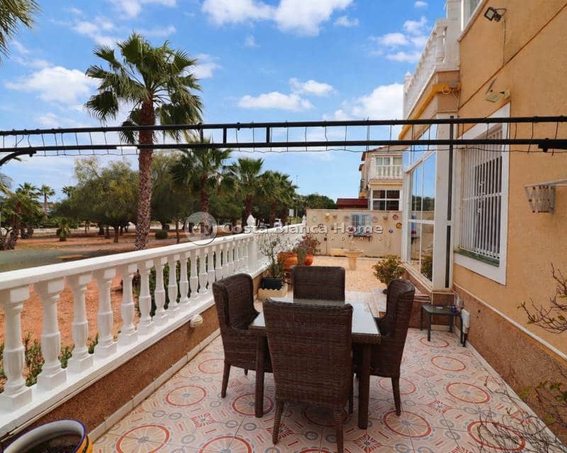 3 bedroom Semi-detached Villa for sale in Algorfa with pool - € 179,950 (Ref: 9739284)