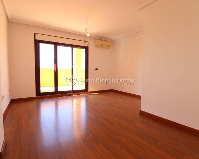 2 soveværelse Lejlighed til salg i Formentera del Segura med swimmingpool - € 149.900 (Ref: 9752569)