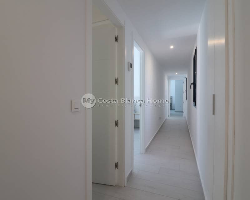 3 sypialnia Willa na sprzedaż w Algorfa z basenem - 619 950 € (Ref: 9752570)