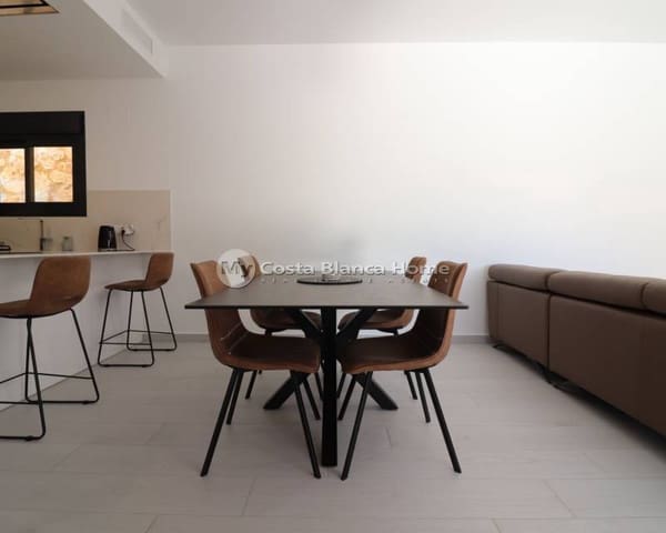 3 sypialnia Willa na sprzedaż w Algorfa z basenem - 619 950 € (Ref: 9752570)