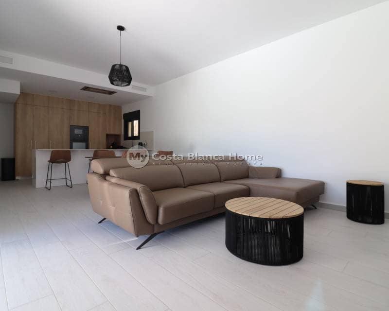 3 sypialnia Willa na sprzedaż w Algorfa z basenem - 619 950 € (Ref: 9752570)