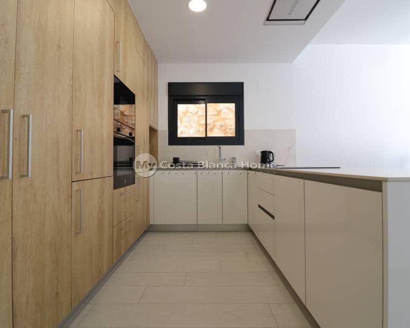 3 sypialnia Willa na sprzedaż w Algorfa z basenem - 619 950 € (Ref: 9752570)