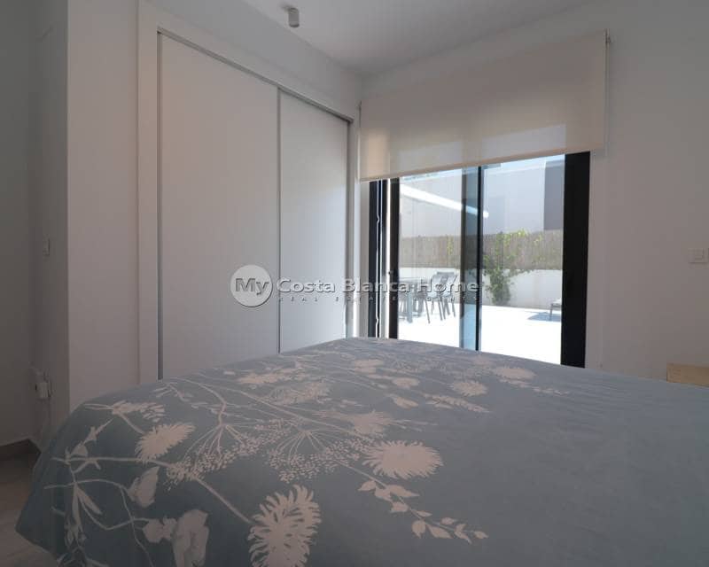 3 sypialnia Willa na sprzedaż w Algorfa z basenem - 619 950 € (Ref: 9752570)