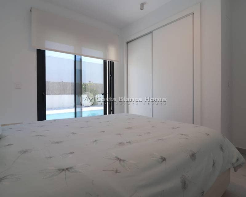 3 sypialnia Willa na sprzedaż w Algorfa z basenem - 619 950 € (Ref: 9752570)