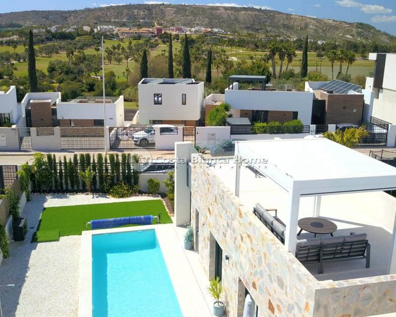 3 sypialnia Willa na sprzedaż w Algorfa z basenem - 619 950 € (Ref: 9752570)