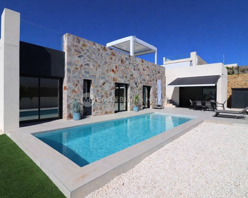 3 sypialnia Willa na sprzedaż w Algorfa z basenem - 619 950 € (Ref: 9752570)