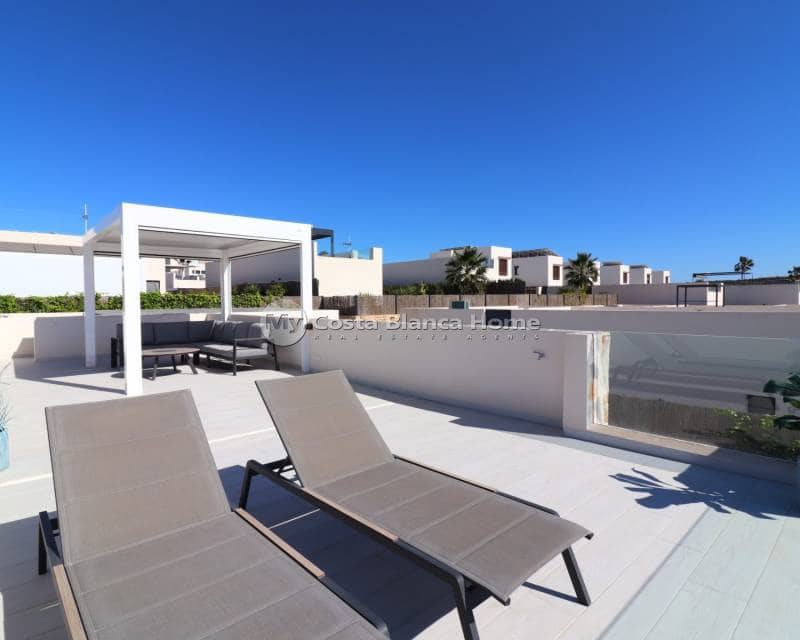 3 sypialnia Willa na sprzedaż w Algorfa z basenem - 619 950 € (Ref: 9752570)