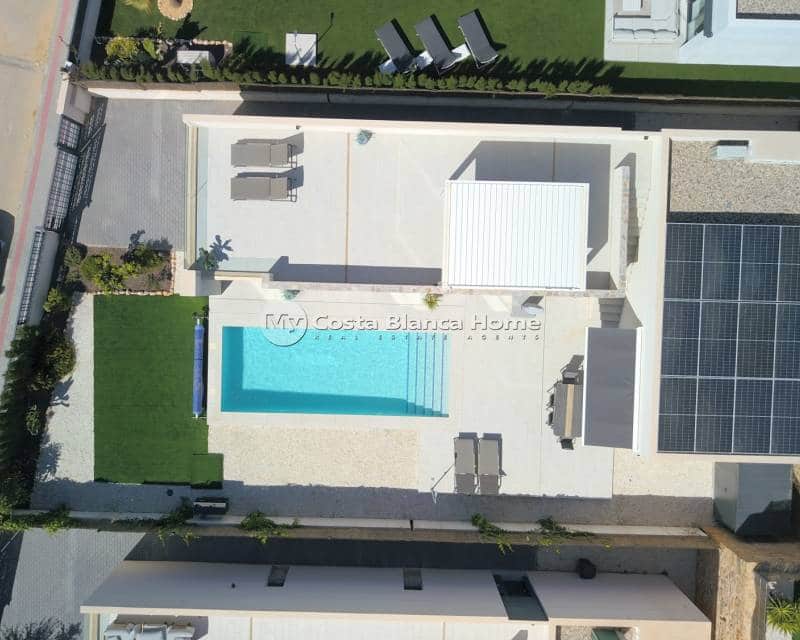 3 sypialnia Willa na sprzedaż w Algorfa z basenem - 619 950 € (Ref: 9752570)