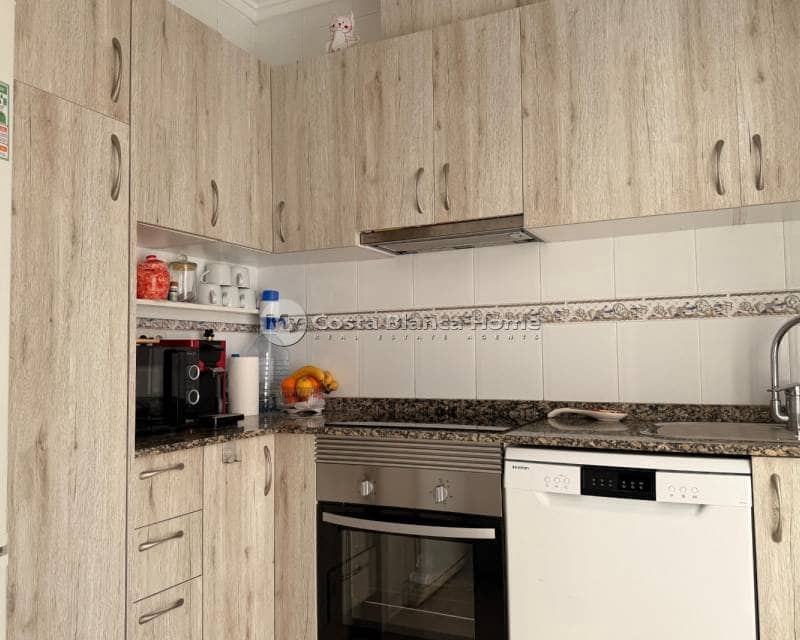 2 soverom Kjedet enebolig til salgs i Ciudad Quesada med svømmebasseng - € 229 900 (Ref: 9756750)