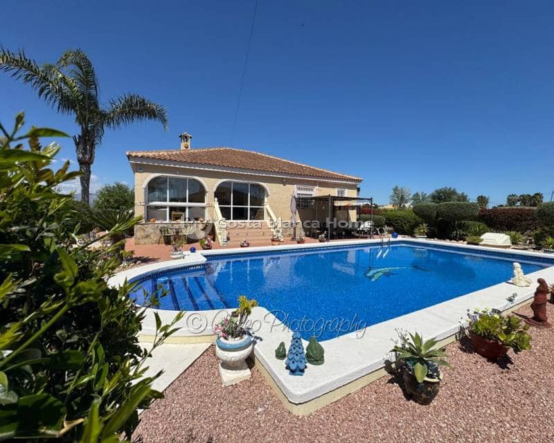 3 sypialnia Willa na sprzedaż w Catral z basenem - 379 995 € (Ref: 9778463)