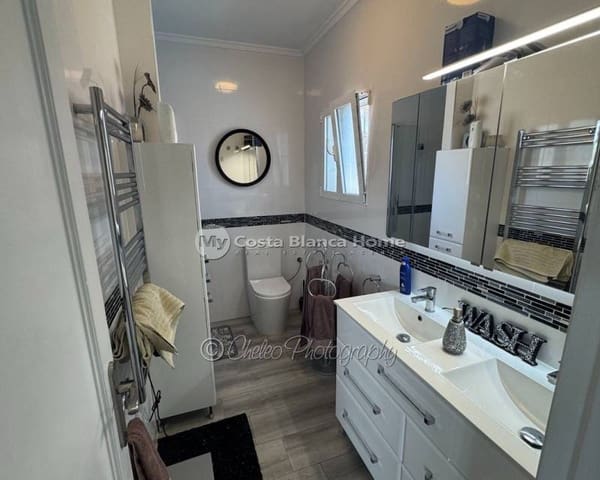 3 soverom Villa til salgs i Benejúzar med svømmebasseng garasje - € 625 000 (Ref: 9805595)