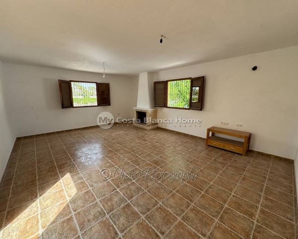 4 makuuhuone Huvila myytävänä paikassa Catral mukana uima-altaan - 329 000 € (Ref: 9807185)