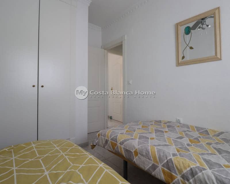Casa de 2 habitaciones en Algorfa en venta con piscina - 174.950 € (Ref: 9820889)
