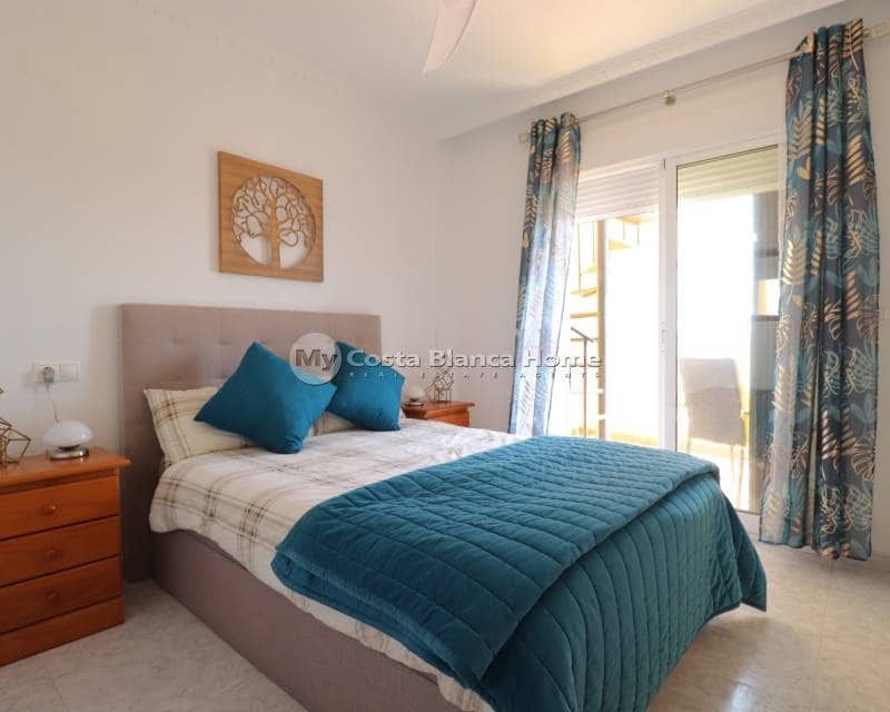 Casa de 2 habitaciones en Algorfa en venta con piscina - 174.950 € (Ref: 9820889)
