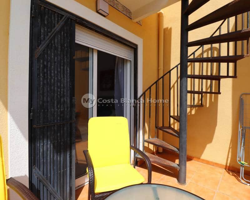 Casa de 2 habitaciones en Algorfa en venta con piscina - 174.950 € (Ref: 9820889)
