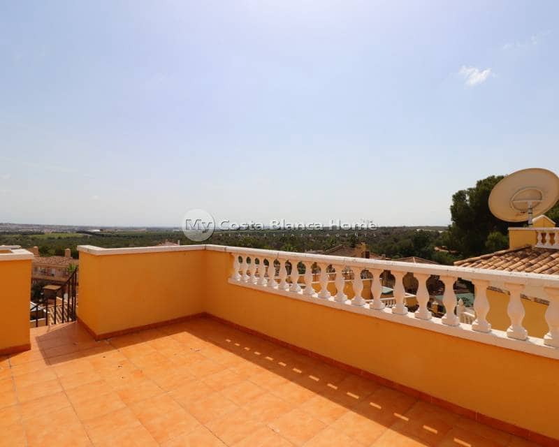 Casa de 2 habitaciones en Algorfa en venta con piscina - 174.950 € (Ref: 9820889)