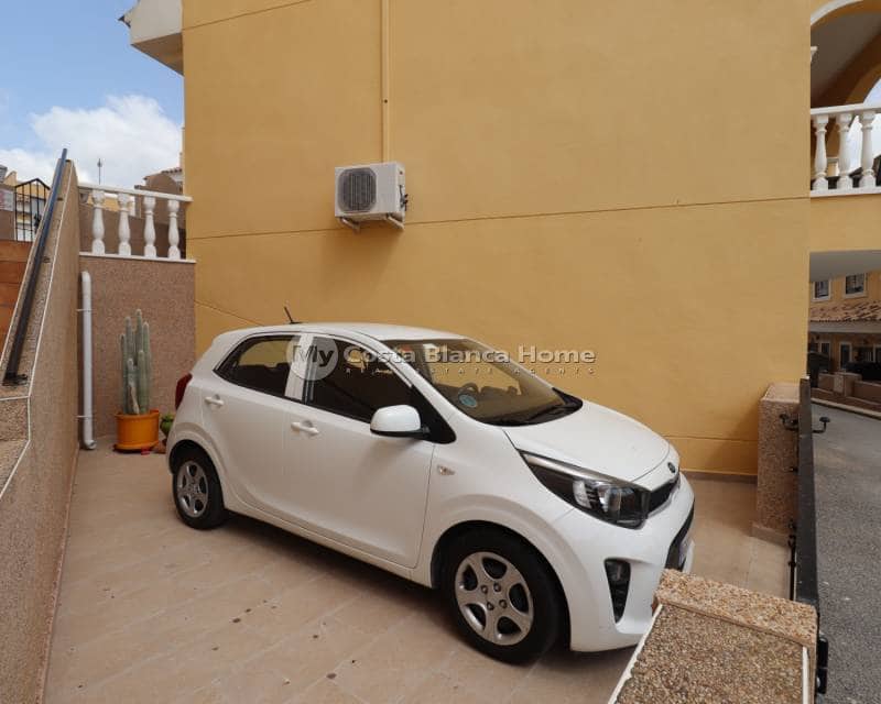 Casa de 2 habitaciones en Algorfa en venta con piscina - 174.950 € (Ref: 9820889)