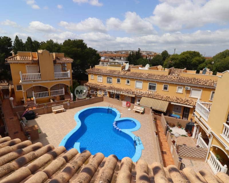 Casa de 2 habitaciones en Algorfa en venta con piscina - 174.950 € (Ref: 9820889)
