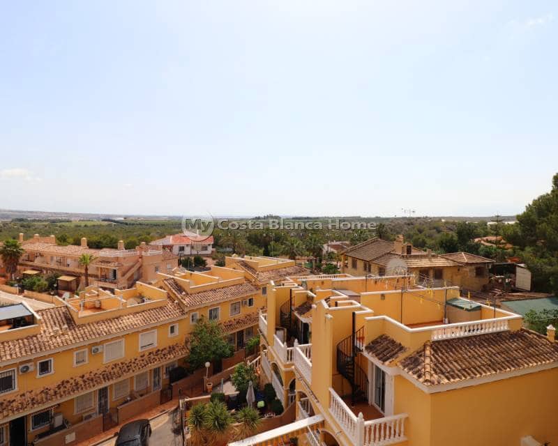 Casa de 2 habitaciones en Algorfa en venta con piscina - 174.950 € (Ref: 9820889)