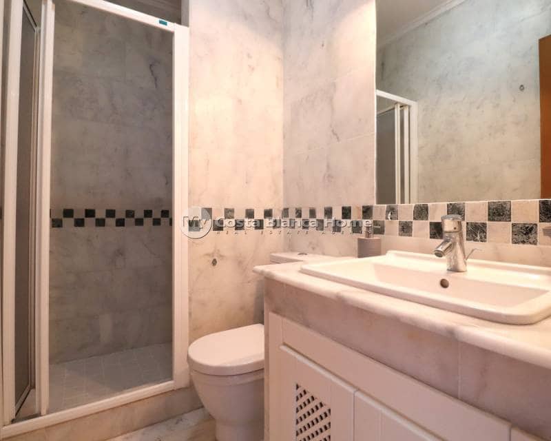 2 bedroom Bungalow for sale in Algorfa with pool - € 229,850 (Ref: 9820890)