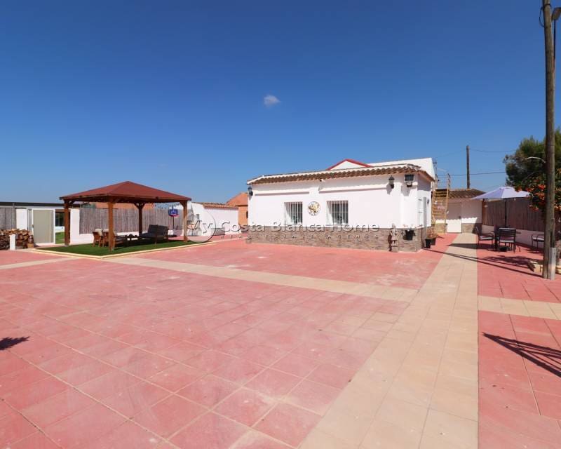 3 quarto Quinta/Casa Rural para venda em Benferri com piscina - 375 000 € (Ref: 9820891)