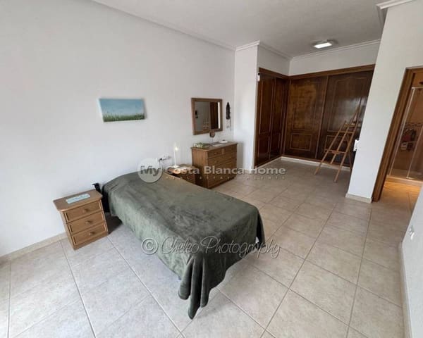 3 soverom Villa til salgs i Catral med svømmebasseng garasje - € 395 000 (Ref: 9832049)