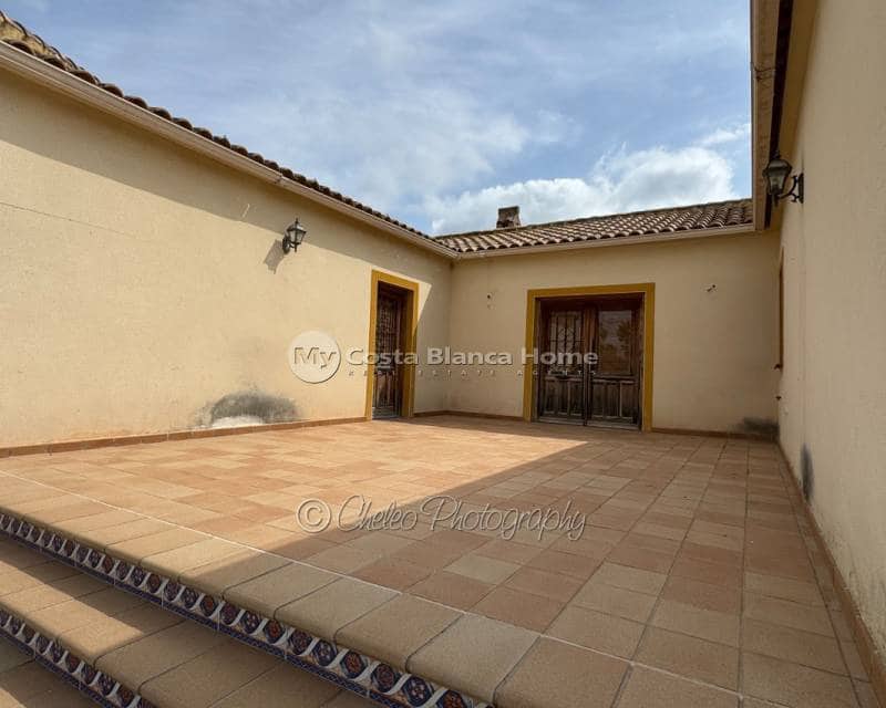 4 camera da letto Finca/Casa di Campagna in vendita in Catral con piscina - 329.000 € (Rif: 9832331)