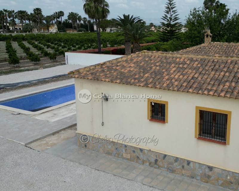 4 camera da letto Finca/Casa di Campagna in vendita in Catral con piscina - 329.000 € (Rif: 9832331)
