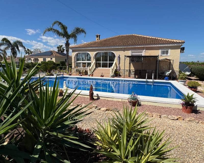 3 camera da letto Finca/Casa di Campagna in vendita in Catral con piscina - 379.995 € (Rif: 9832332)