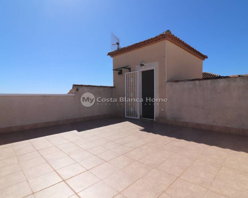 3 sypialnia Willa na sprzedaż w San Miguel de Salinas z basenem - 259 950 € (Ref: 9844246)