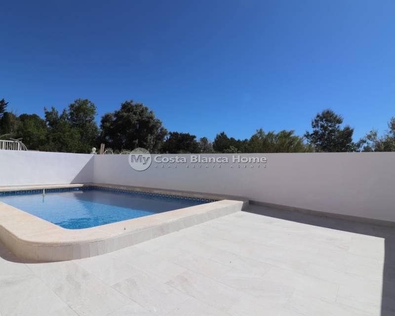 3 sypialnia Willa na sprzedaż w San Miguel de Salinas z basenem - 259 950 € (Ref: 9844246)