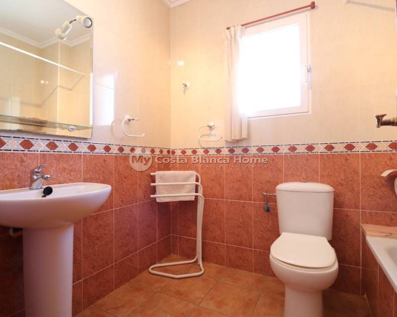 3 sypialnia Willa na sprzedaż w San Miguel de Salinas z basenem - 259 950 € (Ref: 9844246)