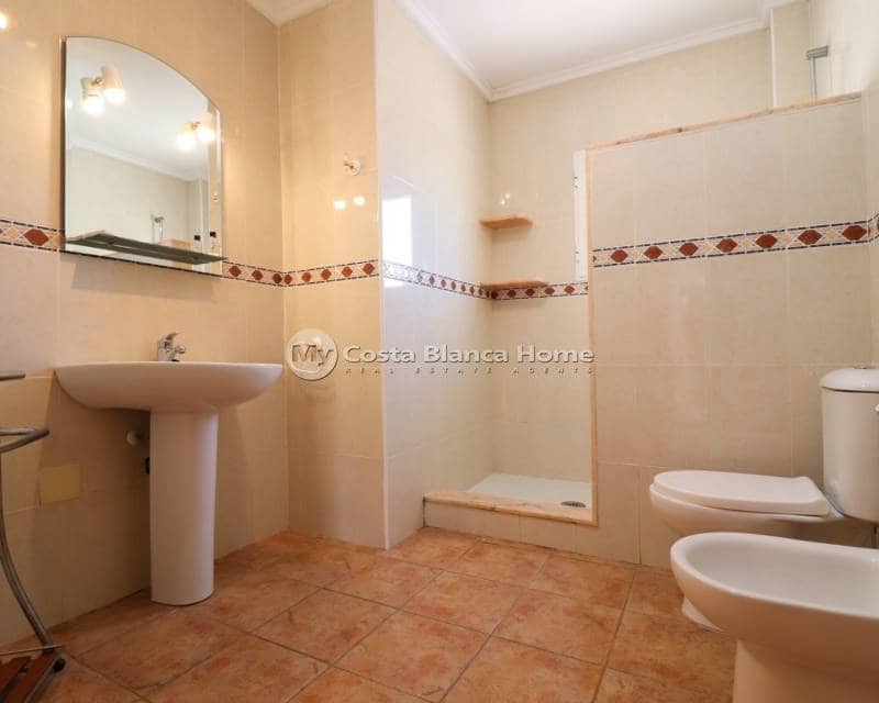 3 sypialnia Willa na sprzedaż w San Miguel de Salinas z basenem - 259 950 € (Ref: 9844246)