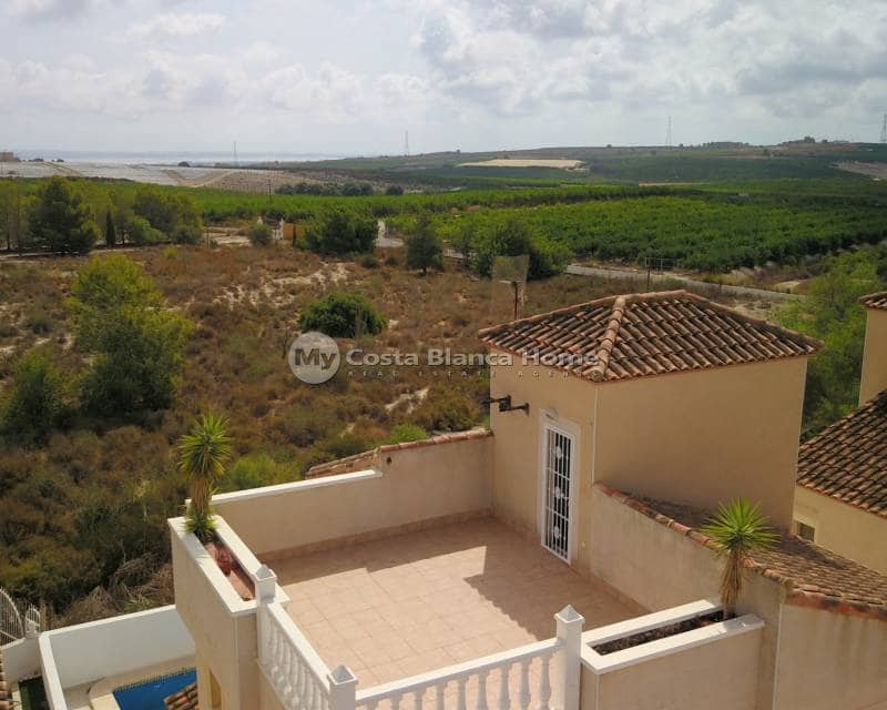 3 sypialnia Willa na sprzedaż w San Miguel de Salinas z basenem - 250 000 € (Ref: 9844246)