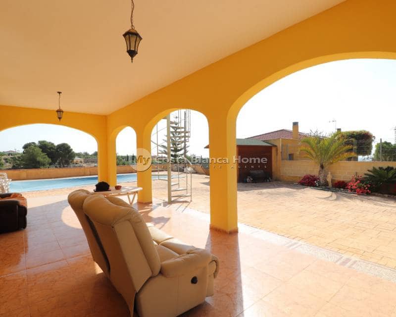 3 bedroom Finca/Country House for sale in Albatera with pool - € 325,000 (Ref: 9844247)