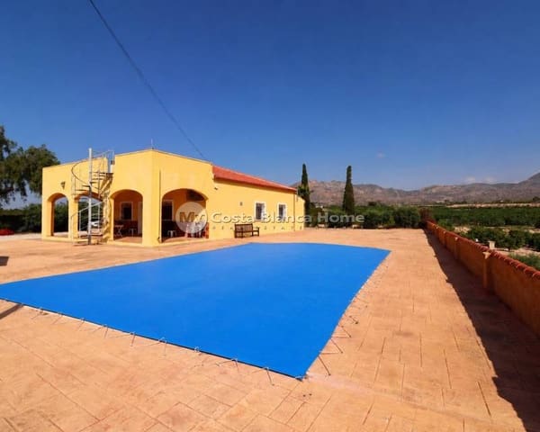 3 soveværelse Finca/Landehus til salg i Albatera med swimmingpool - € 325.000 (Ref: 9844247)