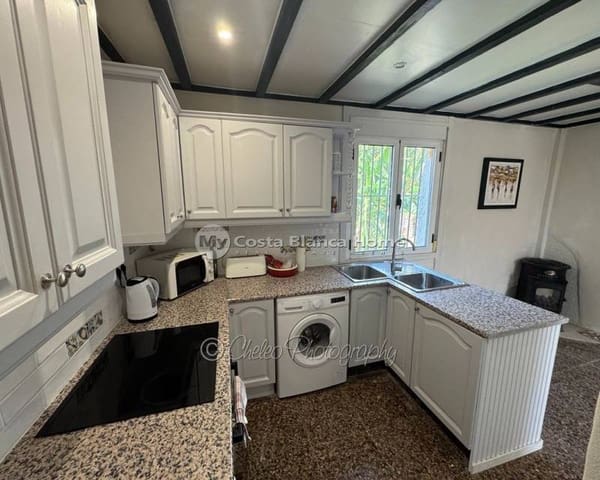 2 soveværelse Finca/Landehus til salg i Catral - € 149.995 (Ref: 9939035)