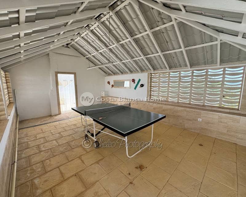 5 slaapkamer Finca/Landhuis te koop in Albatera met zwembad - € 560.000 (Ref: 9961210)