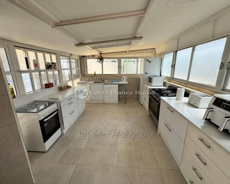 5 slaapkamer Finca/Landhuis te koop in Albatera met zwembad - € 560.000 (Ref: 9961210)
