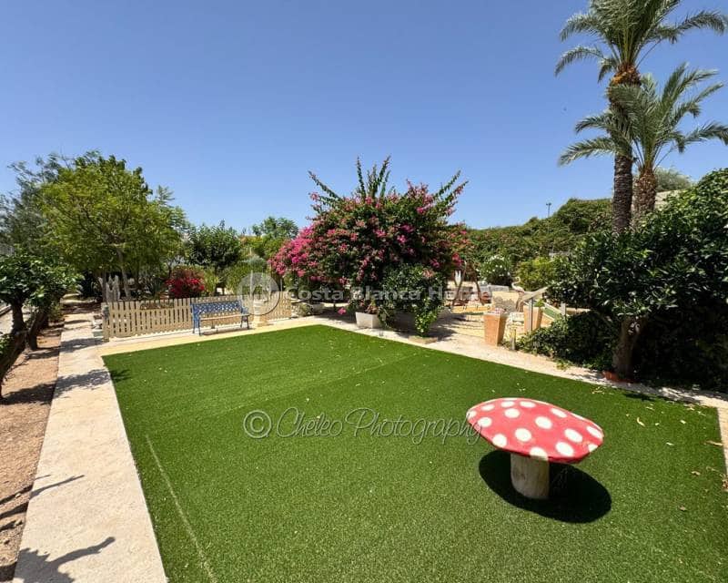 5 slaapkamer Finca/Landhuis te koop in Albatera met zwembad - € 560.000 (Ref: 9961210)