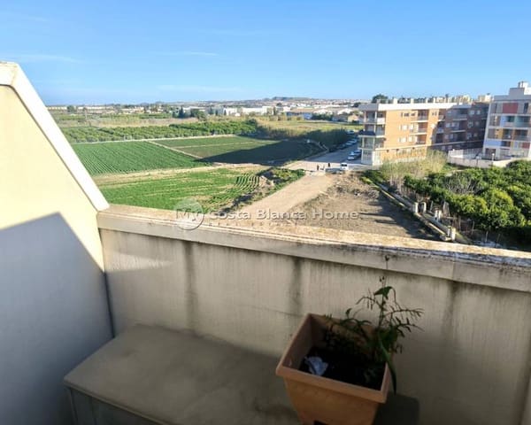 2 soveværelse Lejlighed til salg i Almoradí med swimmingpool - € 123.000 (Ref: 9961540)