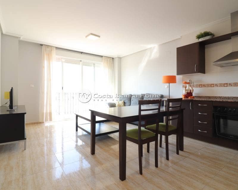 2 bedroom Apartment for sale in Almoradi with pool - € 117,000 (Ref: 9961543)