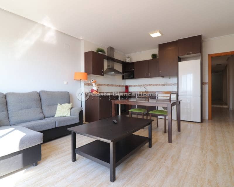 2 bedroom Apartment for sale in Almoradi with pool - € 117,000 (Ref: 9961543)
