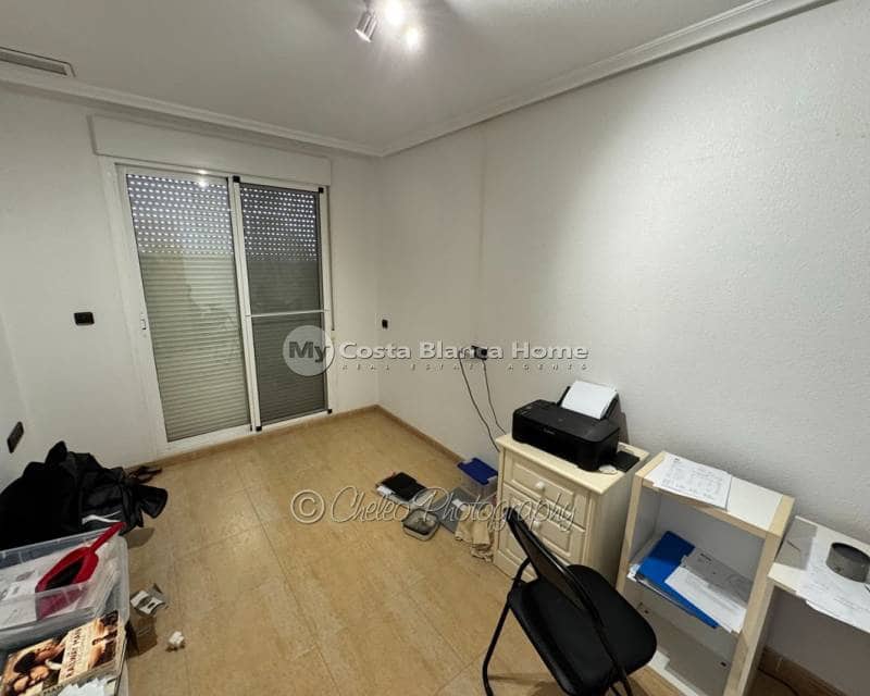 3 soverom Hus til salgs i Catral med garasje - € 179 000 (Ref: 9971612)
