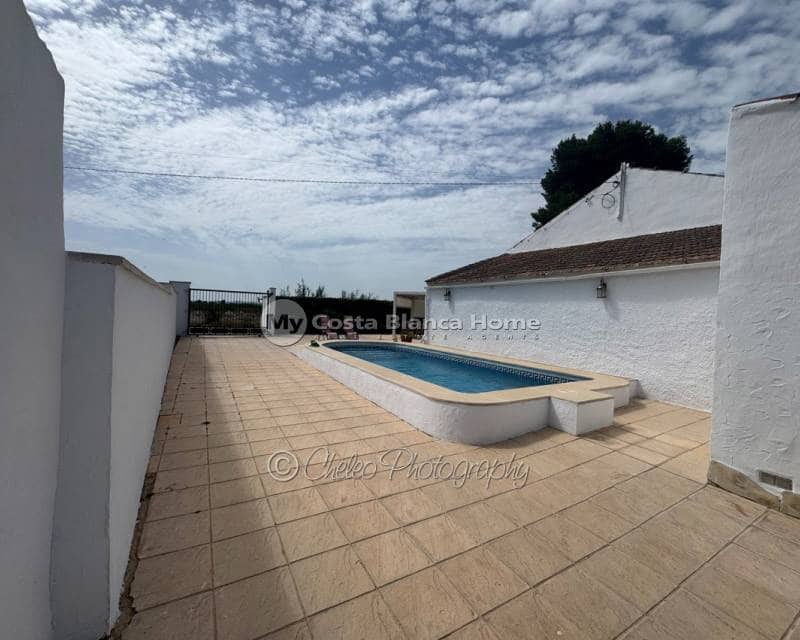 3 bedroom Finca/Country House for sale in Callosa de Segura with pool - € 269,995 (Ref: 9971779)