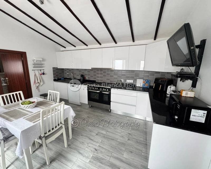3 bedroom Finca/Country House for sale in Callosa de Segura with pool - € 269,995 (Ref: 9971779)