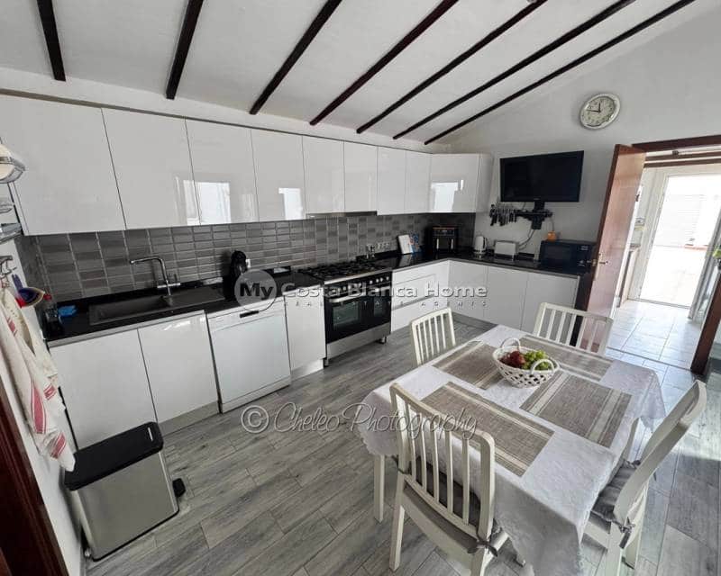 3 bedroom Finca/Country House for sale in Callosa de Segura with pool - € 269,995 (Ref: 9971779)